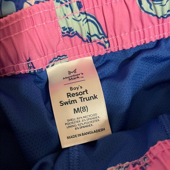 Boys size 8 swimming trunks with boxer liners - Picture 5 of 6